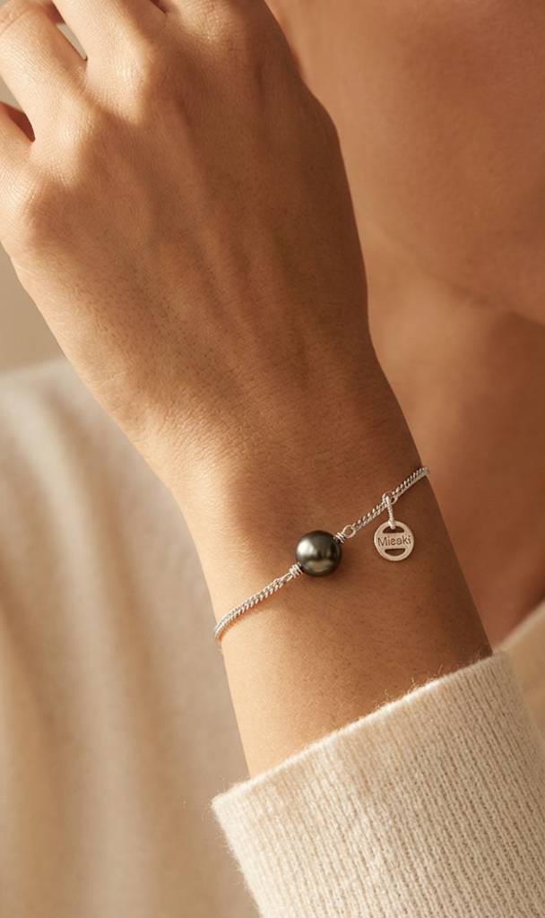 Nude Bracelet Black | IZI