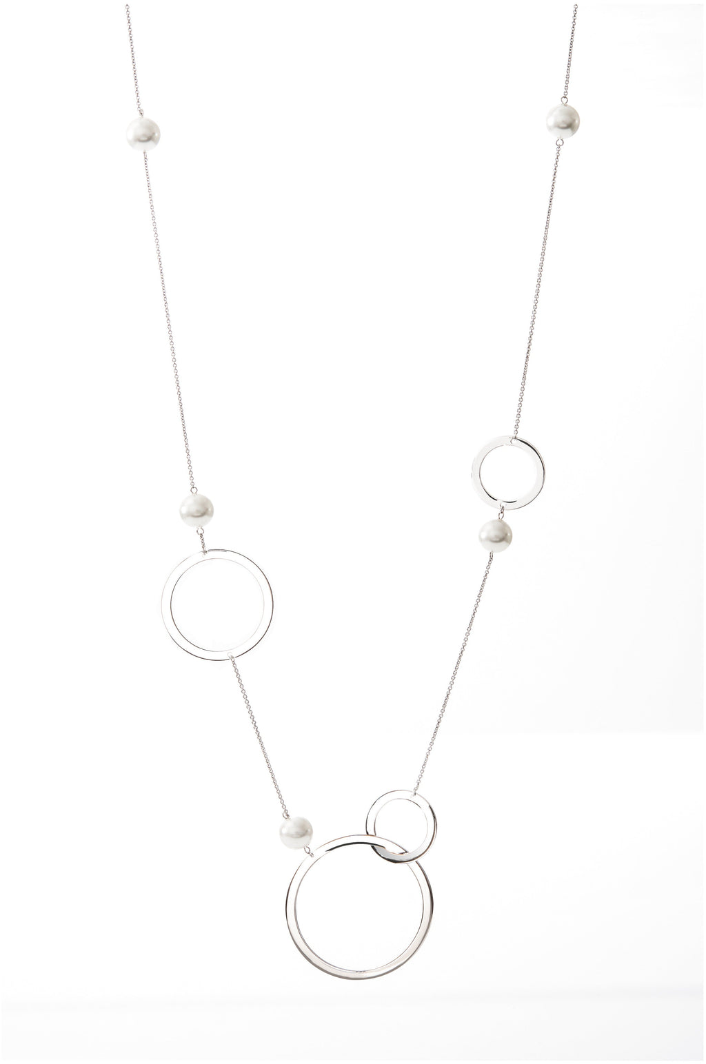 Rythm Silver Long Pearl & Circle Chain Necklace | IZI