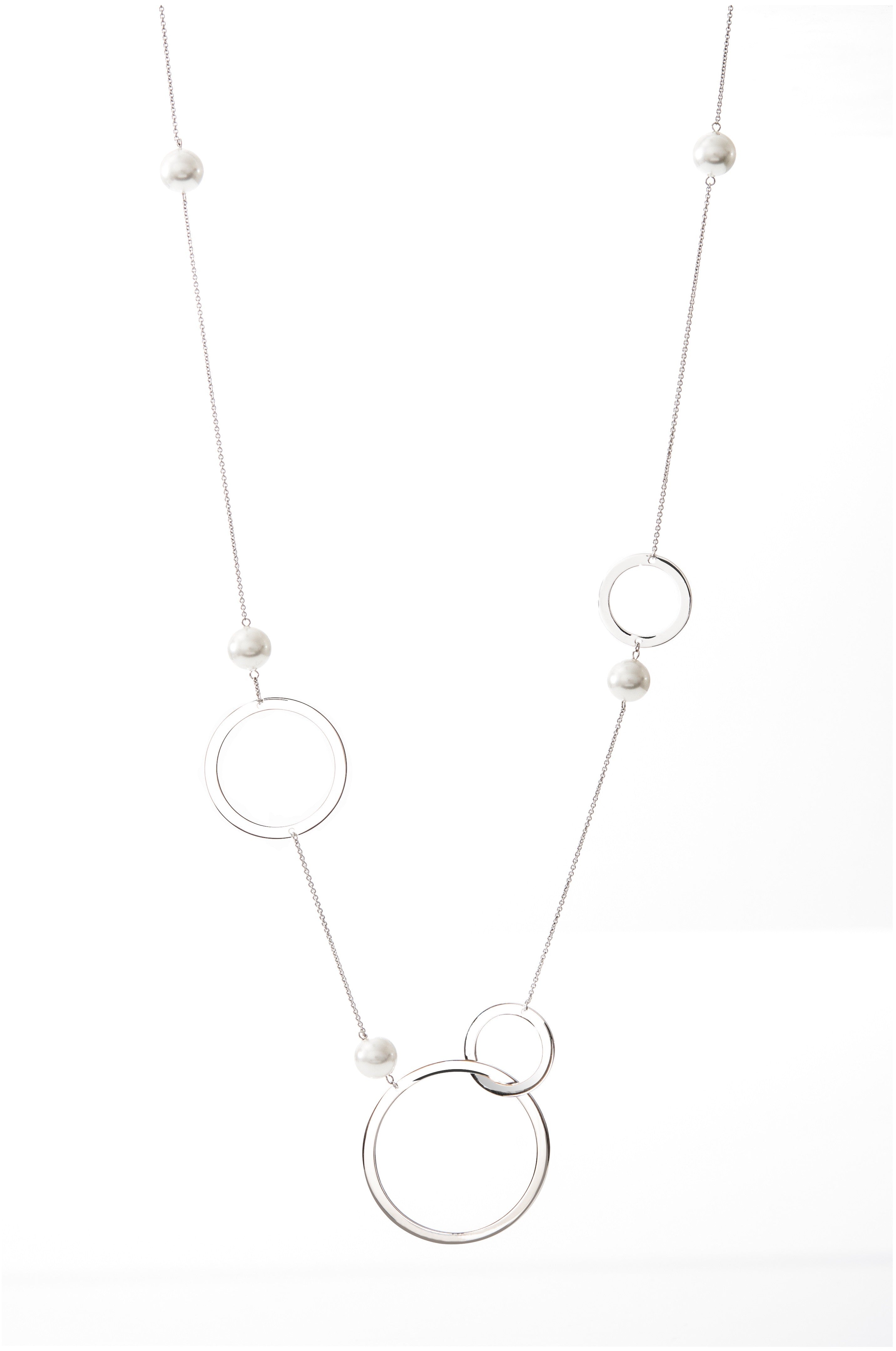 Rythm Silver Long Pearl & Circle Chain Necklace | IZI