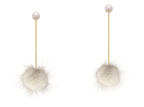 Cheek White Earrings | IZI