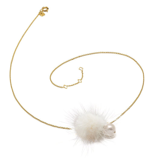 Cheek White Pendant | IZI