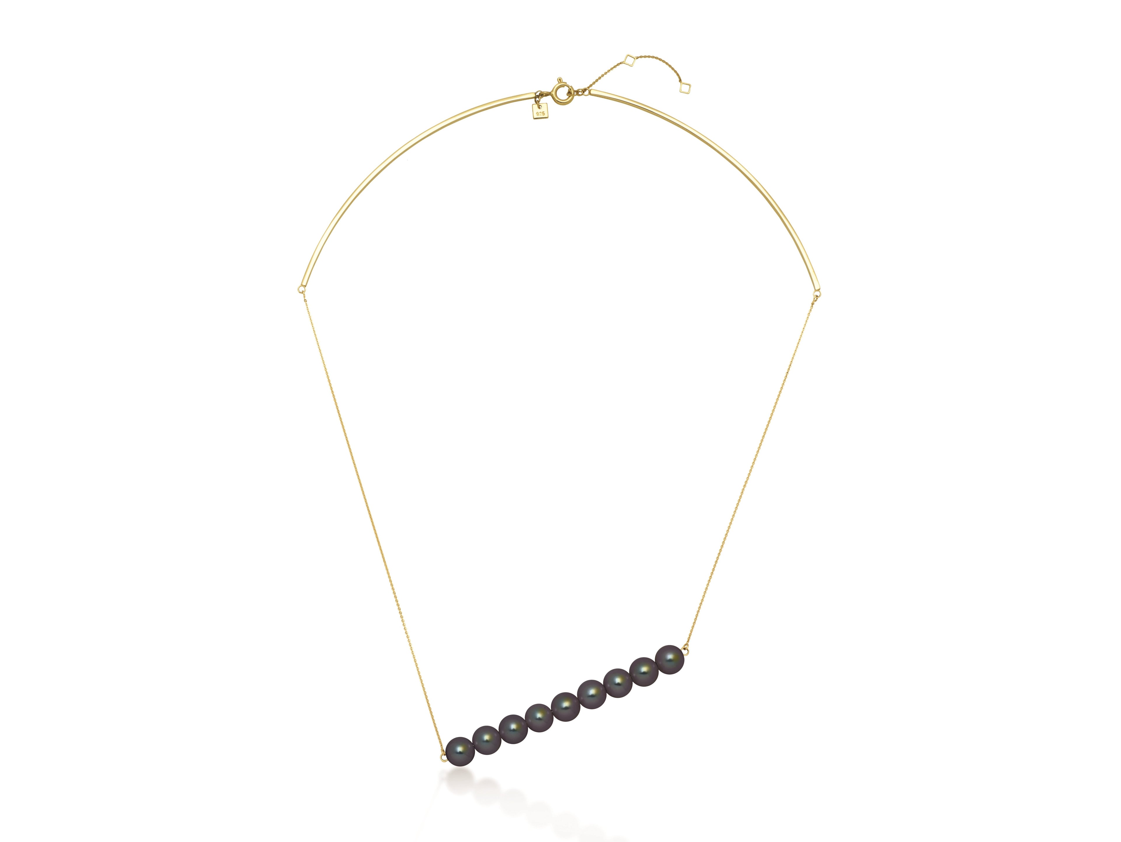 Hung Black Pendant | IZI