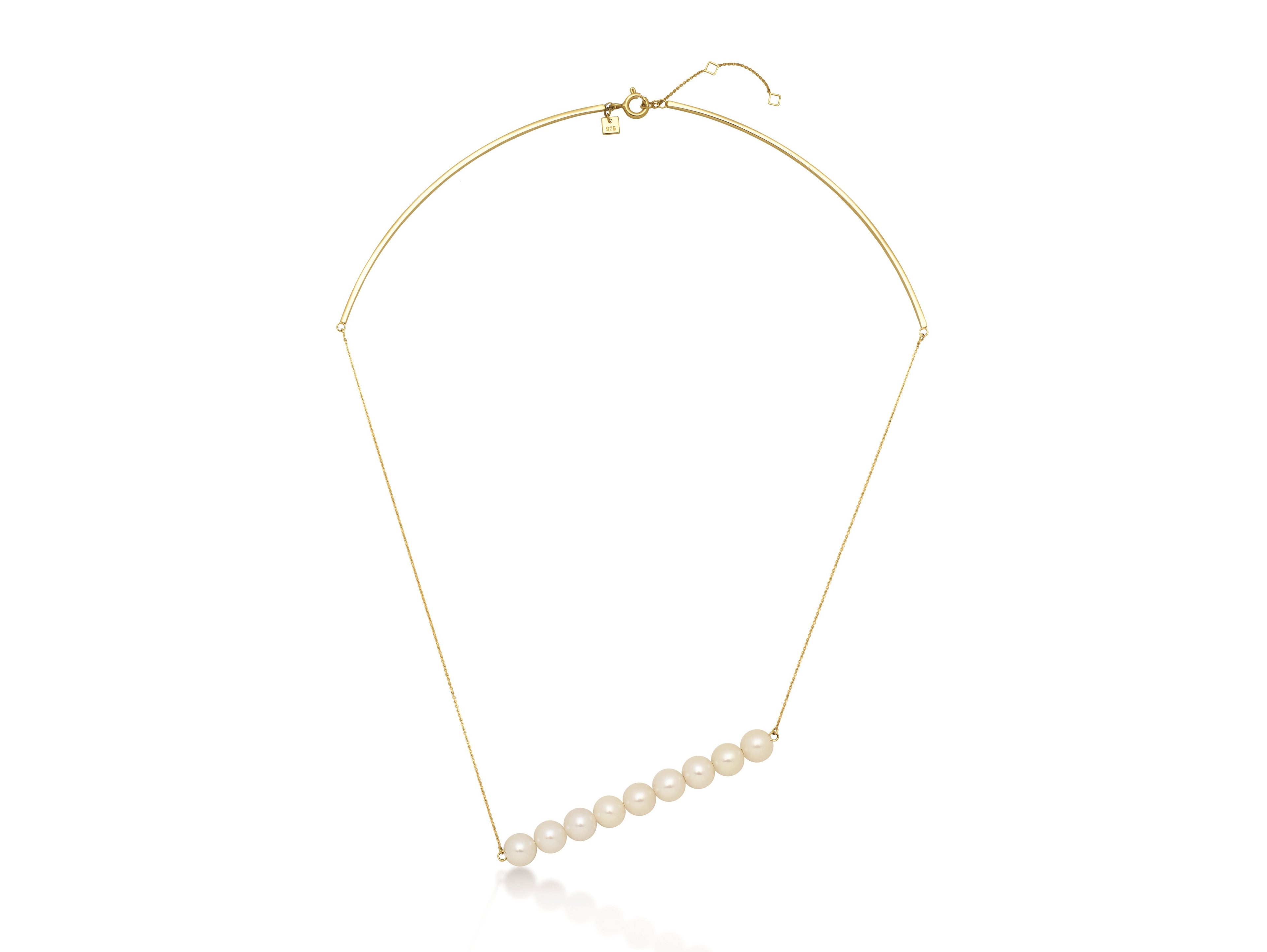 Hung White Pendant | IZI